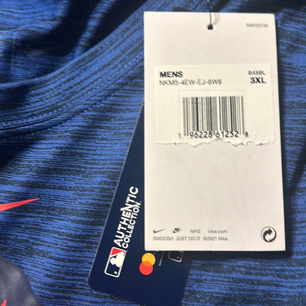 NWT New Nike T Shirt Chicago Cubs New! - Picture 6 of 6